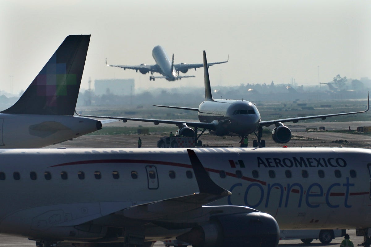 Mexico City’s old airport told to cut flights by 17%, leading airlines to warn of mass cancellations