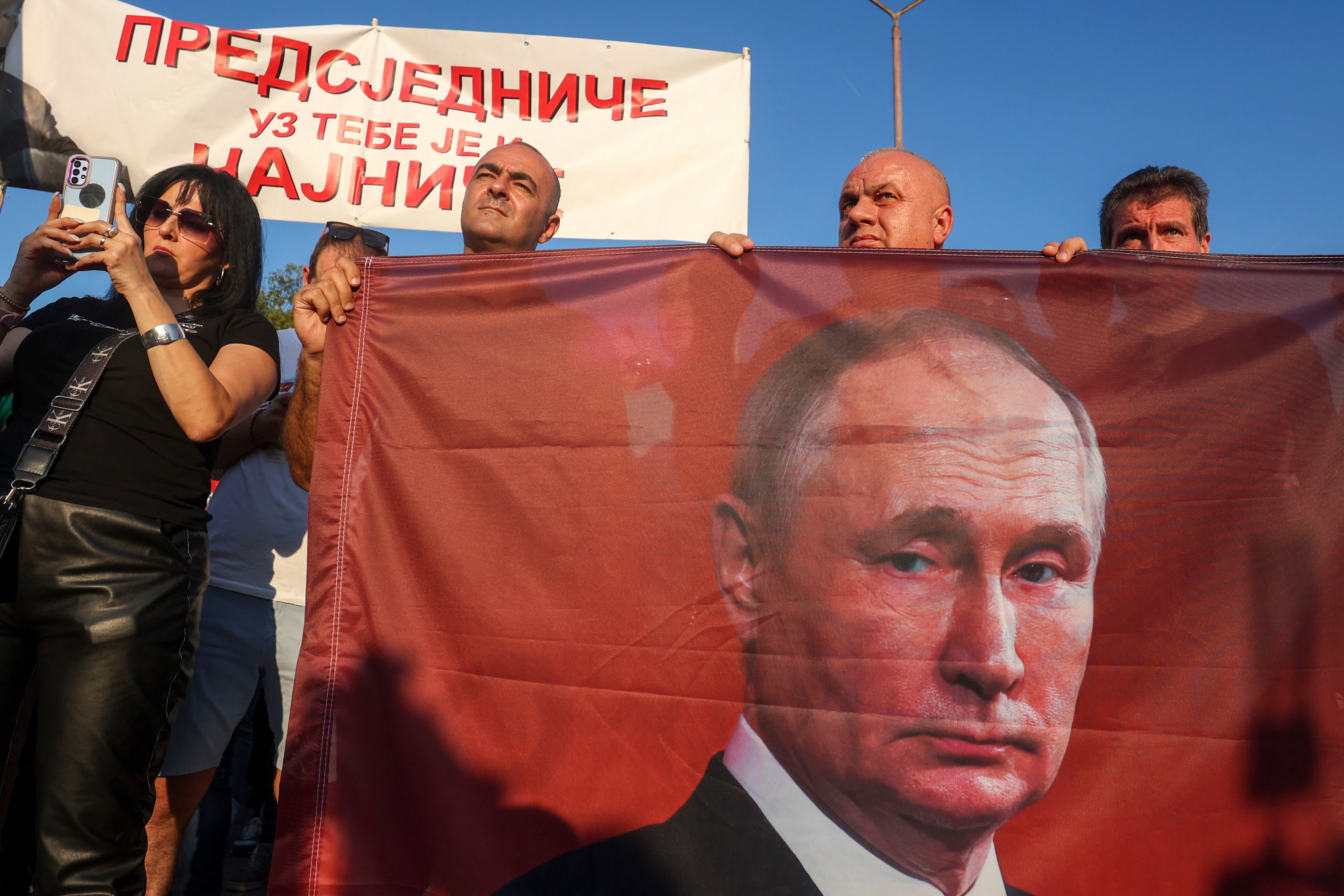 Bosnian Serbs Stage Protests In Support Of Their Separatist Leader ...