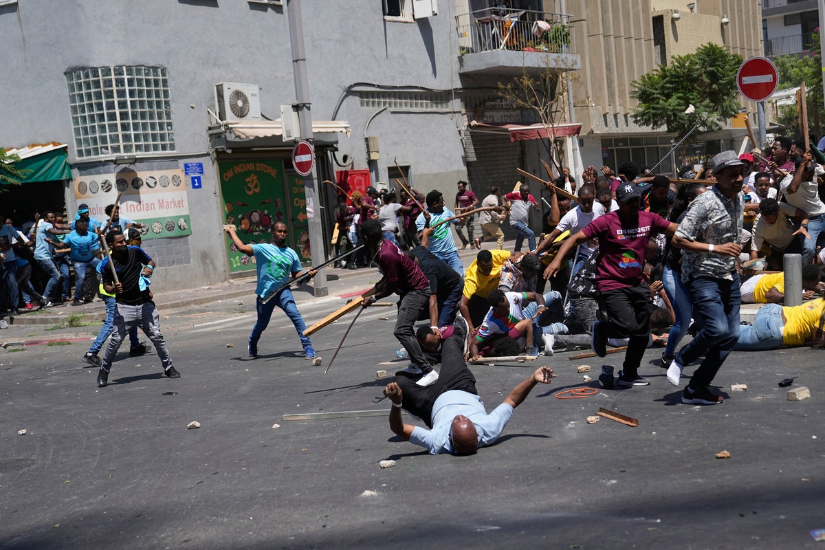 Israel's Netanyahu demands Eritrean migrants involved in violent clash to be deported immediately