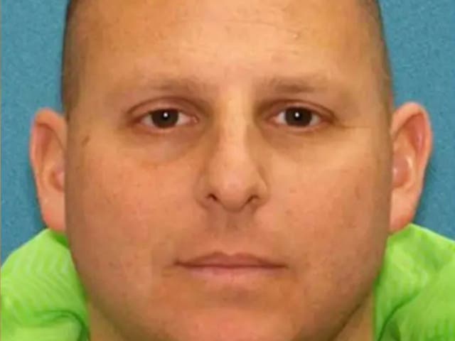 <p>Manalapan Police Officer Kevin Ruditsky, 46, allegedly stalked, restrained, and attempted to kiss a 16-year-old girl he met at a community event </p>