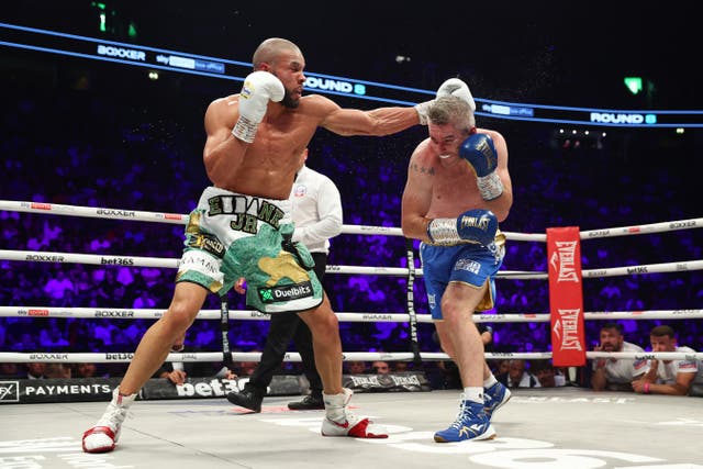 <p>Chris Eubank avenged his defeat to Liam Smith with a dominant performance</p>