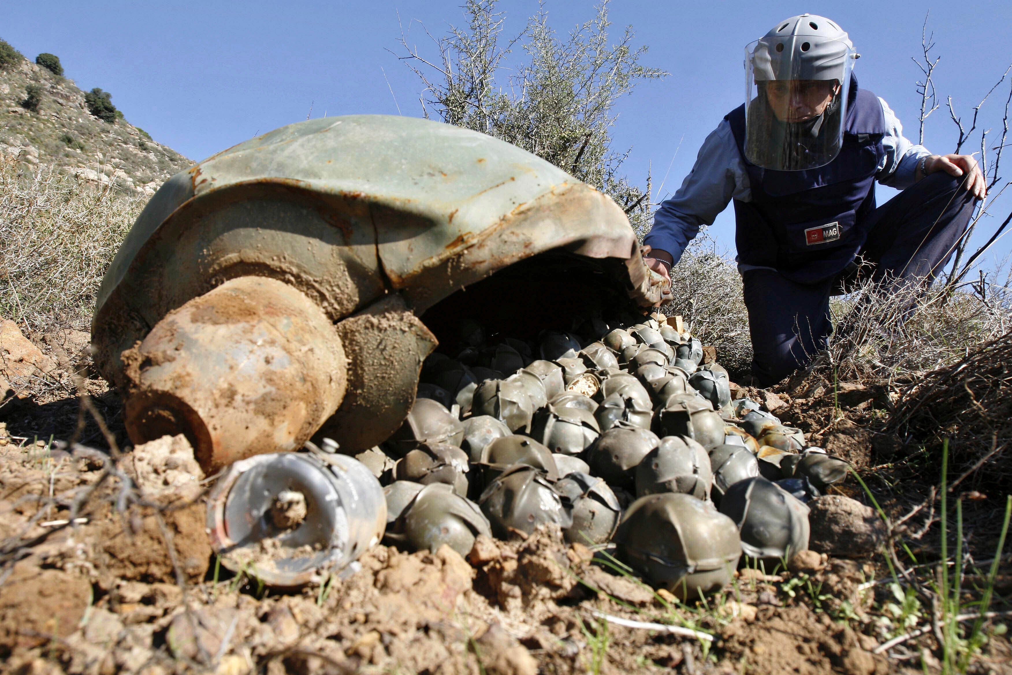 UN Cluster Munitions