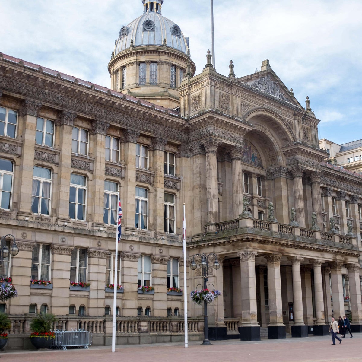 Birmingham City Council effectively declares itself bankrupt as equal pay claims stack up | The Independent
