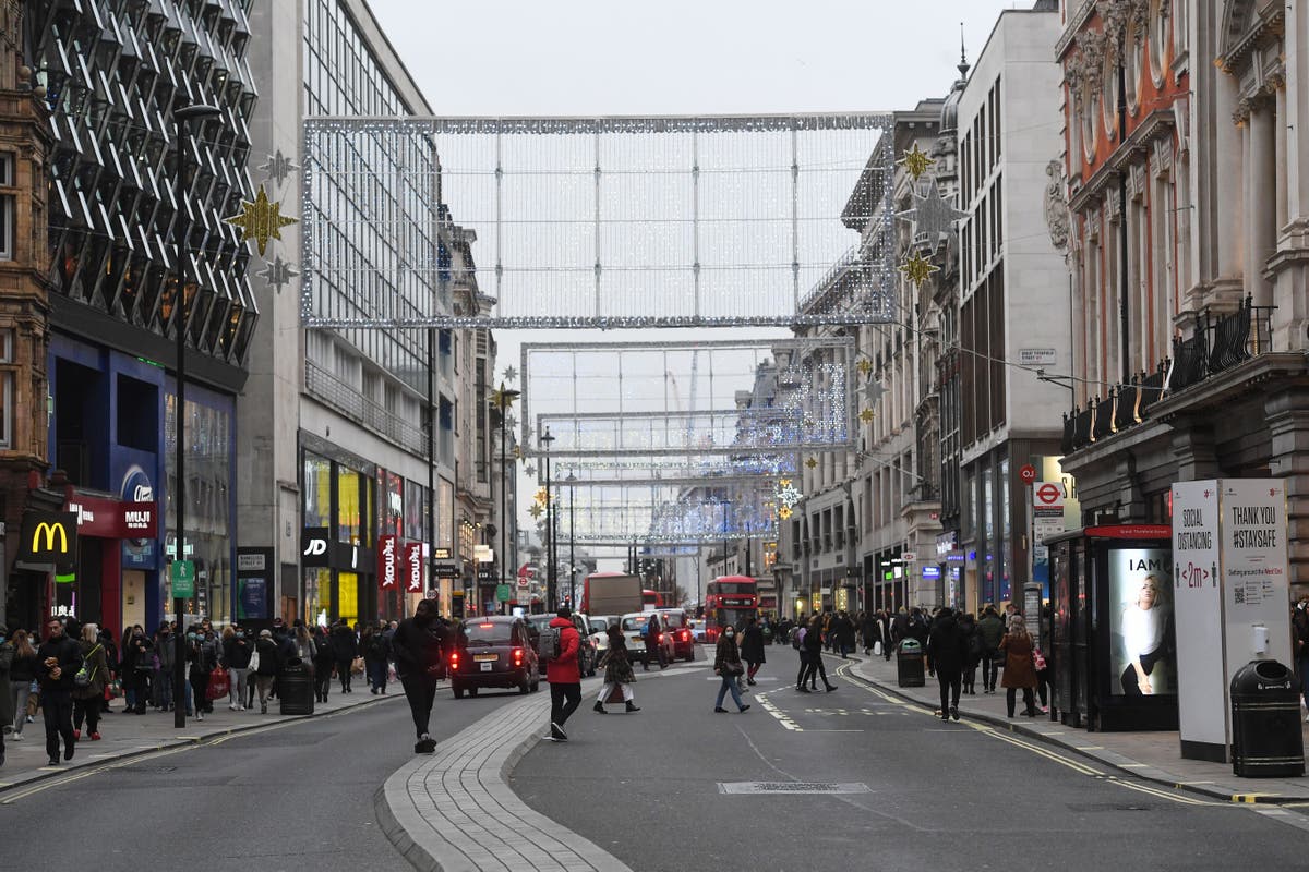 ‘Topless man covered in blood’ flees robbery scene in landmark shopping street