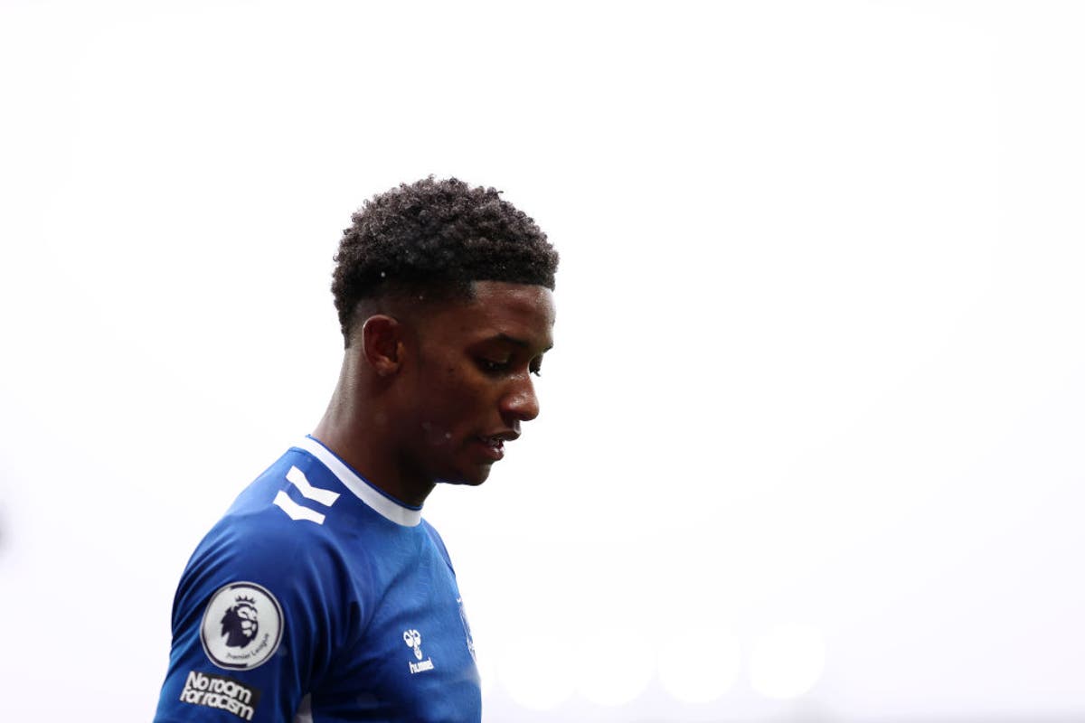Demarai Gray to join exodus to Saudi Arabia as Everton bank profit on out-of-favour winger Demarai Gray to join exodus to Saudi Arabia as Everton bank profit on out-of-favour winger