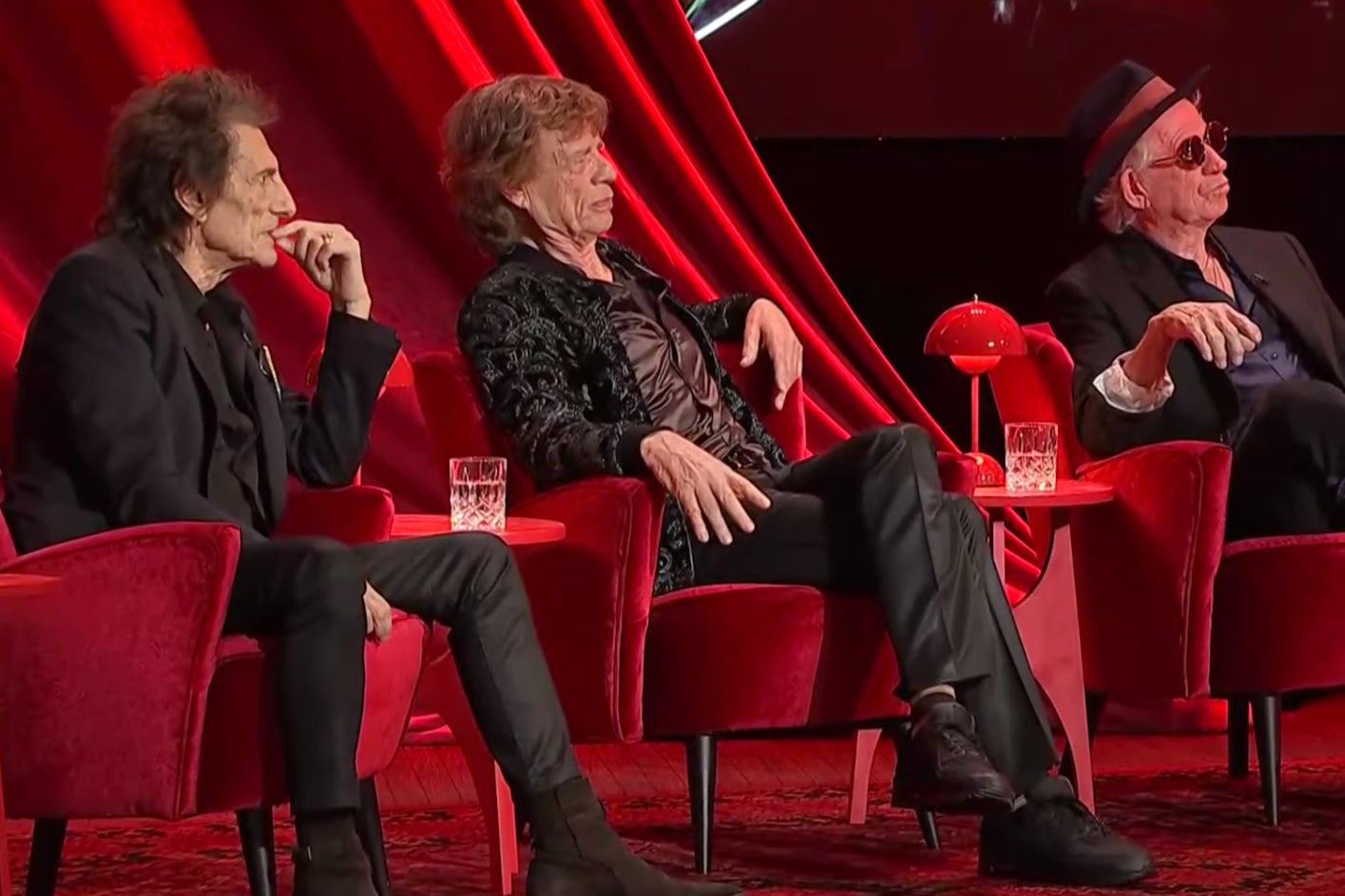 The Rolling Stones Pay Tribute To Late Drummer Charlie Watts While ...