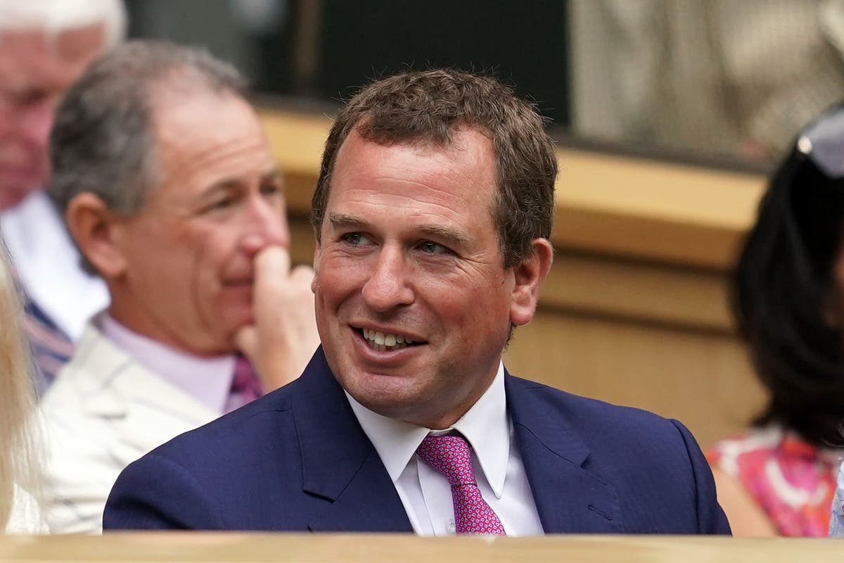 Peter Phillips sets up ice rink at Kensington Palace as new business venture