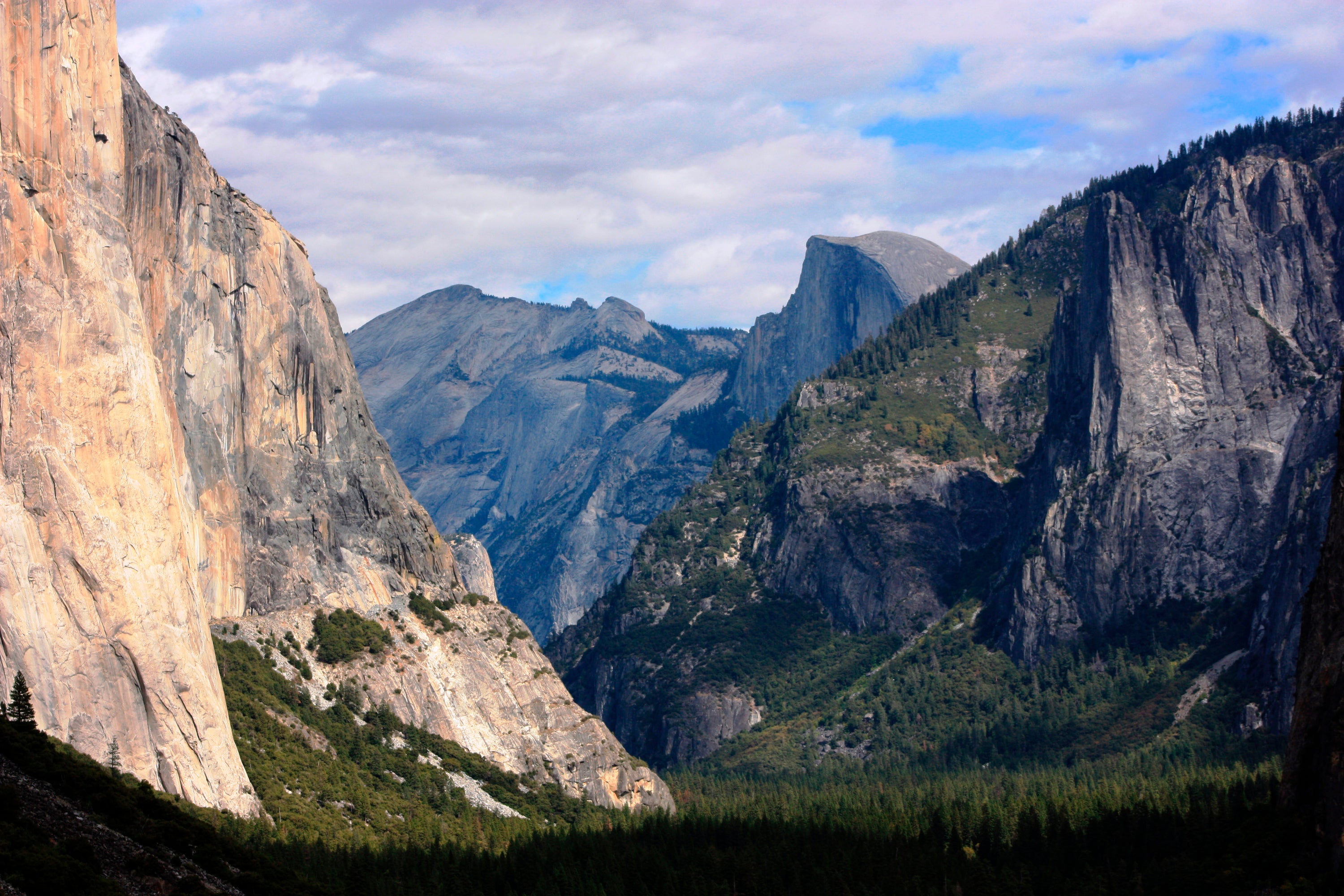 Yosemite Cracking Cliff