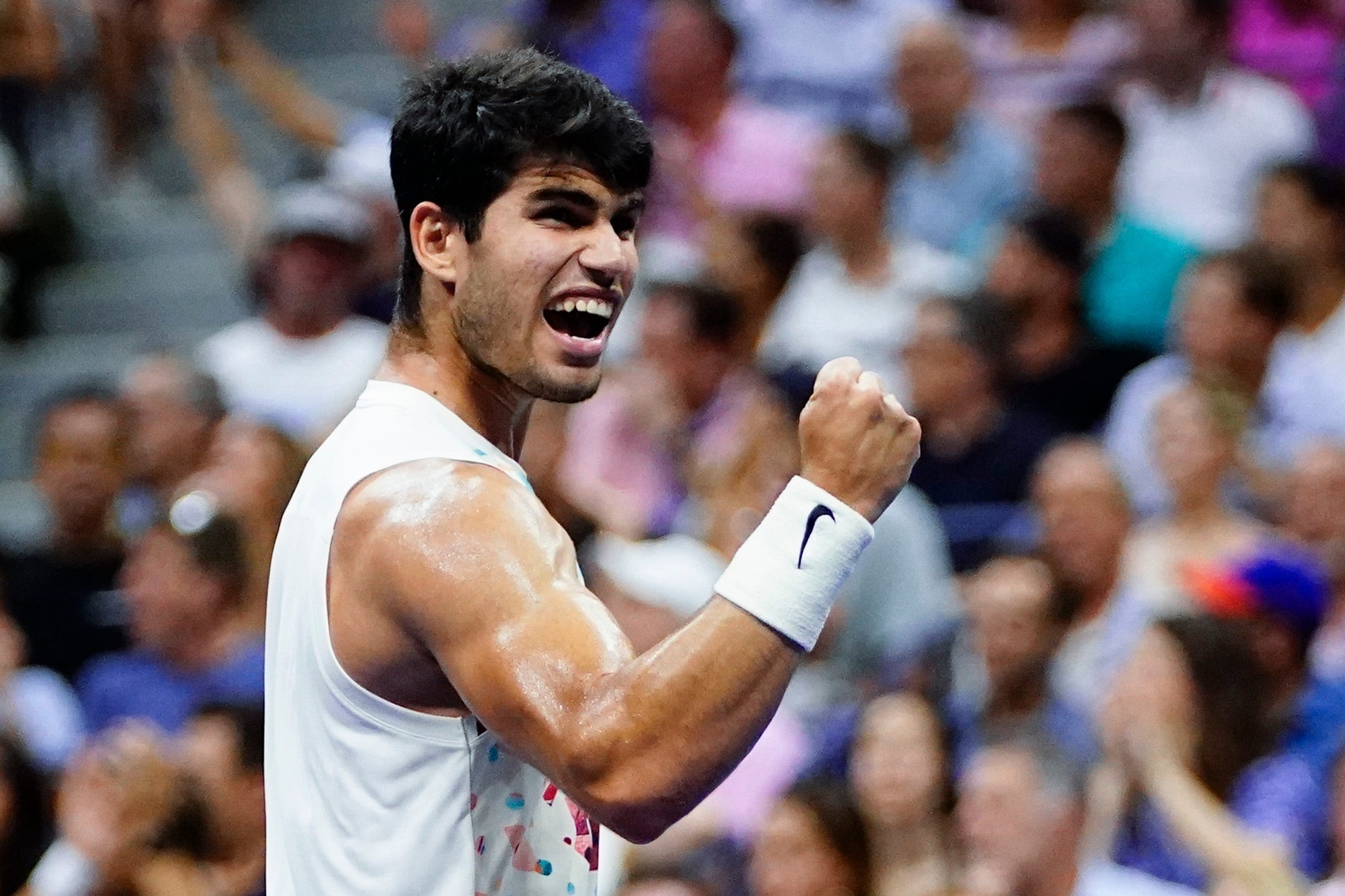 Carlos Alcaraz came through against Alexander Zverev, (Frank Franklin II/AP)