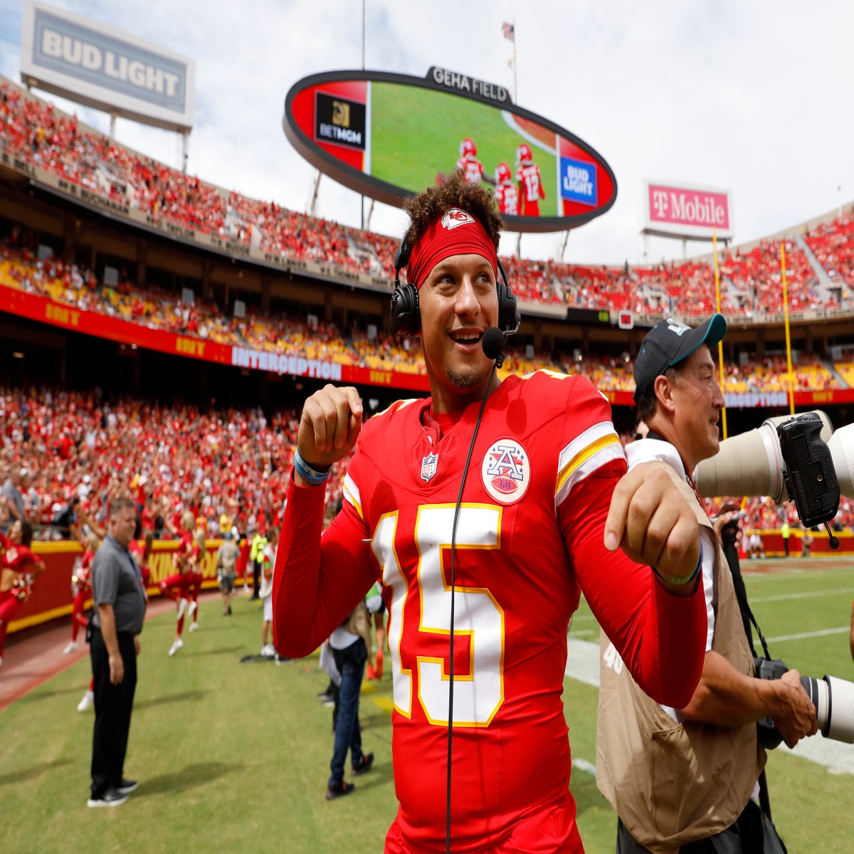 How to watch the NFL Playoffs in the UK: Bills vs Chiefs, 49ers vs