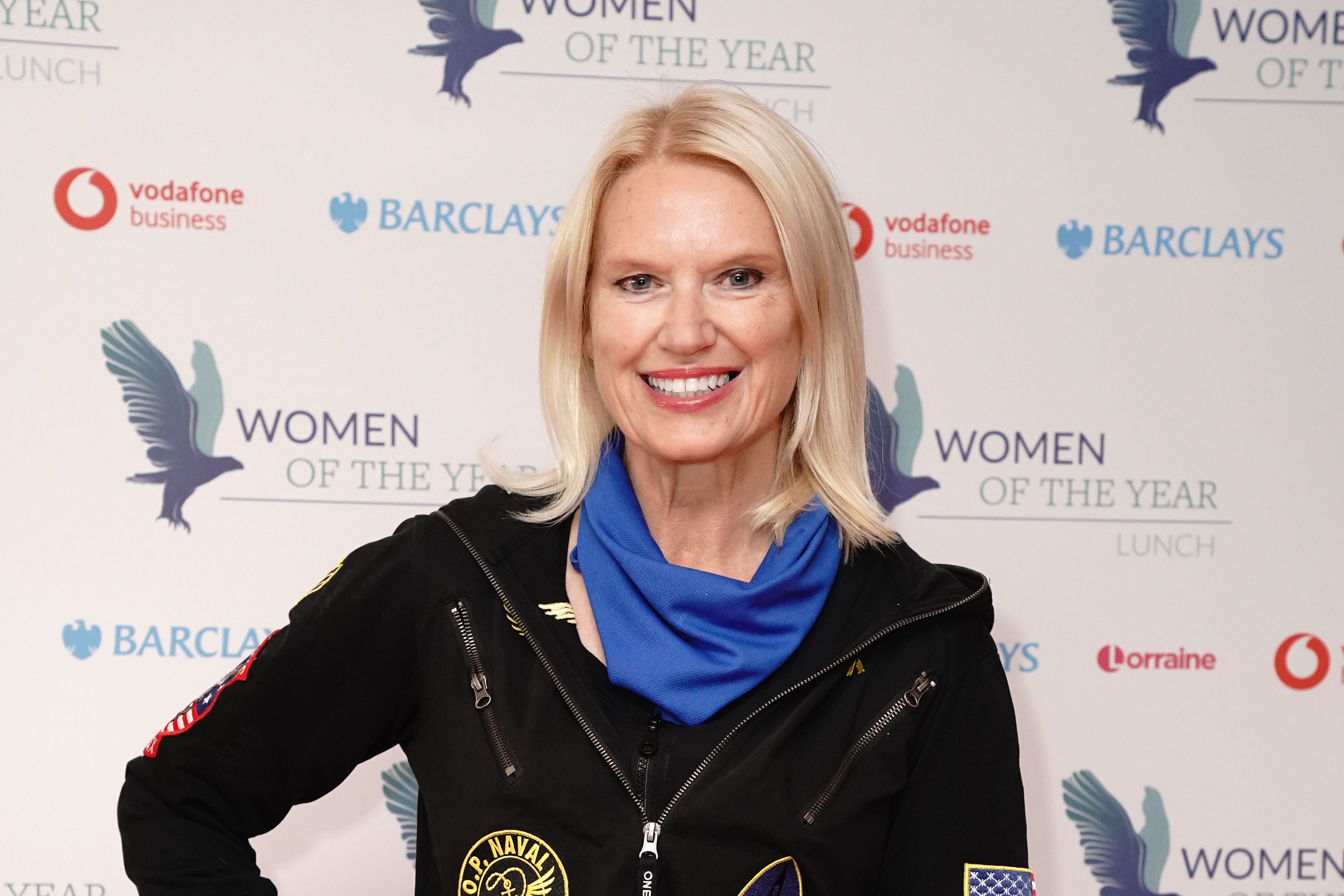 Celebrity Hunted Star Anneka Rice Jokingly Offers Police Tips In 