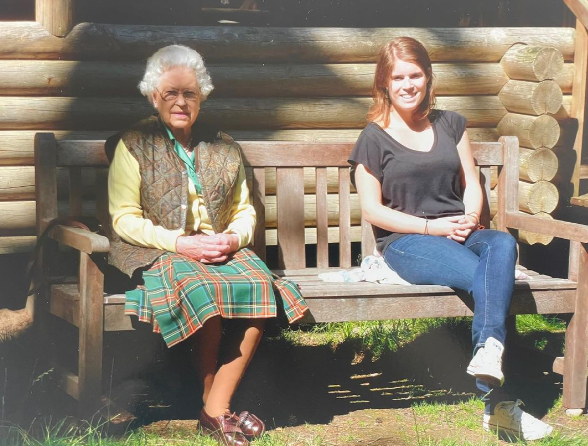 Princess Eugenie reveals never-before-seen photo with Queen Elizabeth on death anniversary