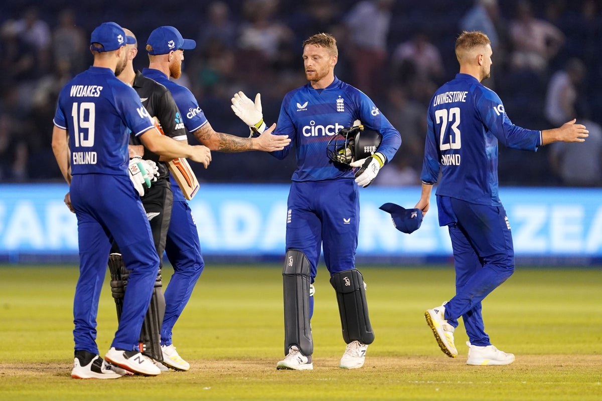 Jos Buttler says England not taking any risks over fitness after heavy defeat