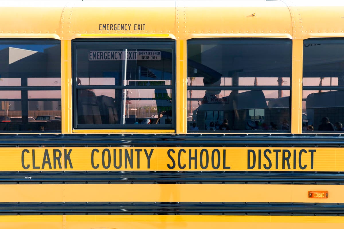 School district takes teachers union to court for wave of absences that forced school closures