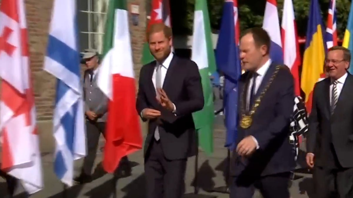 Prince Harry arrives in Düsseldorf for start of 2023 Invictus Games