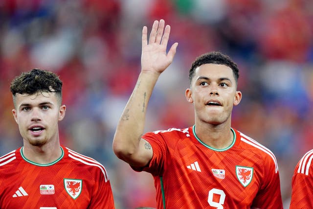 Brennan Johnson (right) and Neco Williams are hoping Wales can boost their Euro 2024 qualification bid with a win in Latvia (Zac Goodwin/PA)