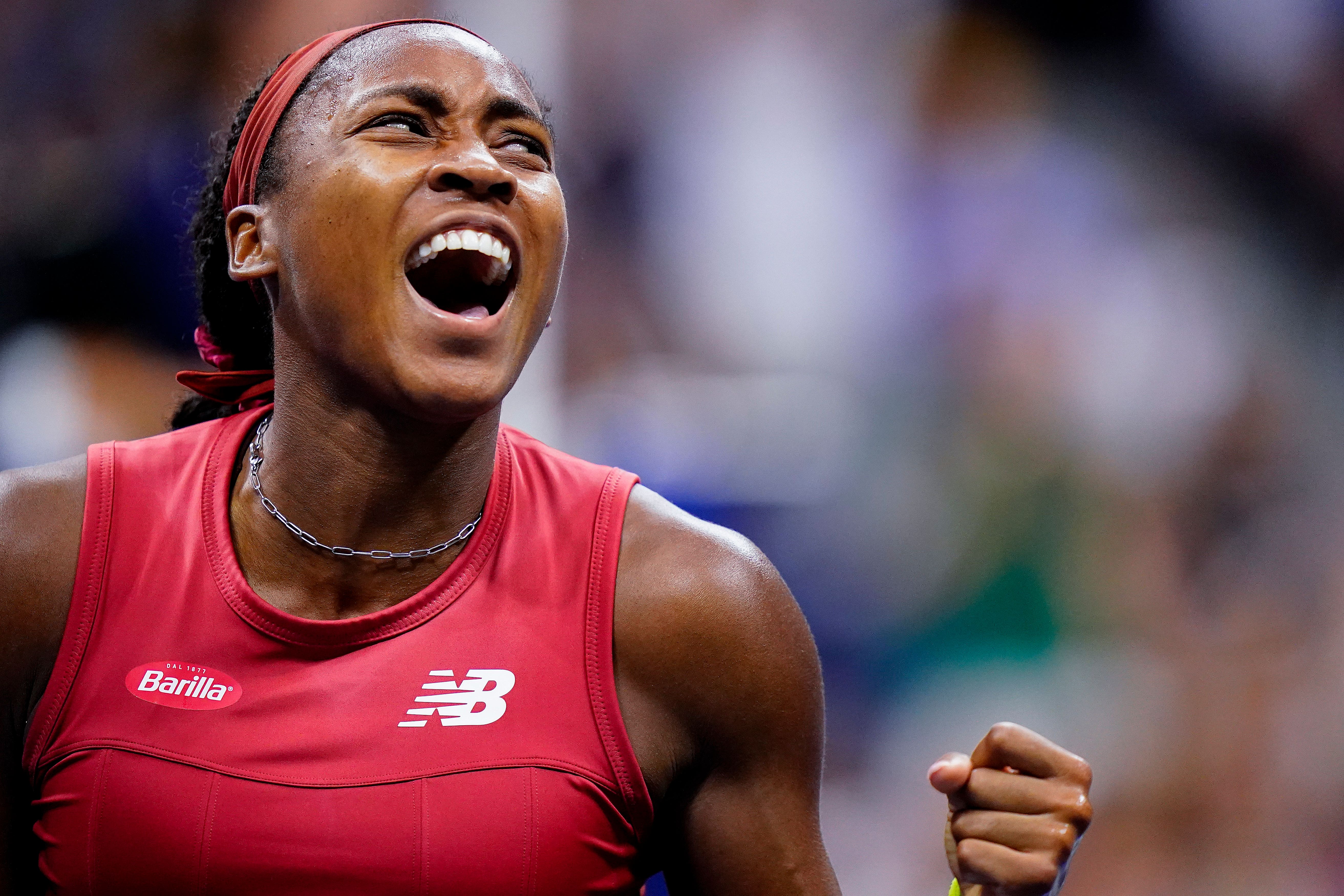 Coco Gauff comes from one set down to reach French Open Round of