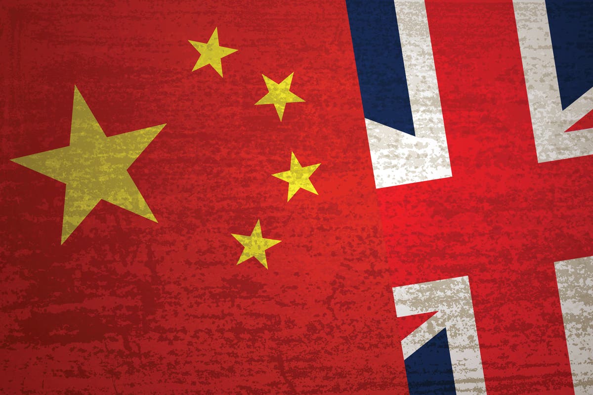China &lsquo;headhunting&rsquo; top UK officials as spies, says Sunak &ndash; but still rejects calls to label Beijing a threat