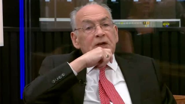 <p>Alastair Stewart says he knew something was wrong ‘up there’ before dementia diagnosis.</p>