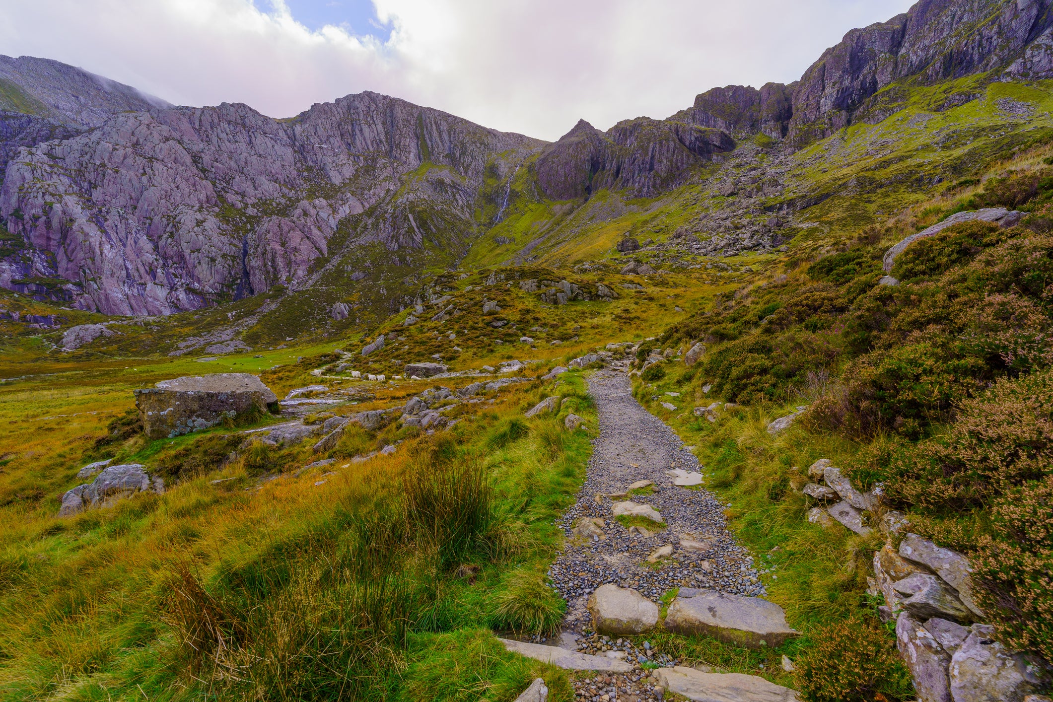 It’s an 83-mile circular route from Bangor to Bethesda on the Snowdonia Slate Trail