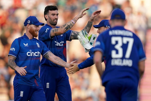 Sam Curran stars as Surrey maintain unbeaten start in Vitality Blast, Cricket News