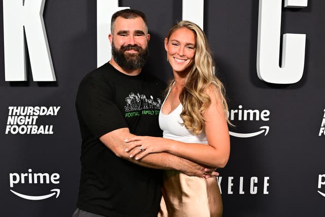 <p>Jason Kelce defends wife Kylie against ‘homemaker’ comments </p>