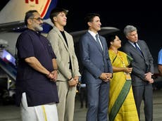 Justin Trudeau finally leaves India after plane glitch fixed