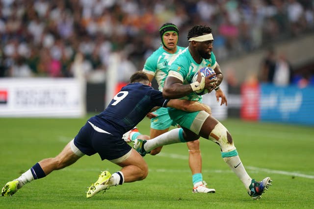 Ben White gets to grips with South Africa’s Siya Kolisi on Sunday (Mike Egerton/PA)