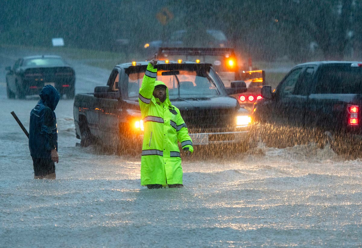 Heavy rain brings flash flooding in parts of Massachusetts and Rhode