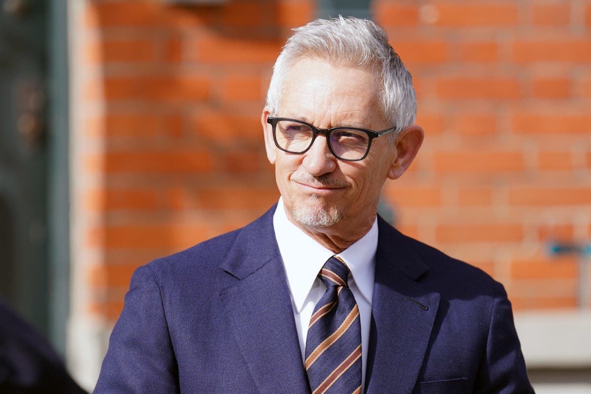 Suits you Gary! Lineker praised by fashion critic &ndash; Tuesday&rsquo;s sporting social