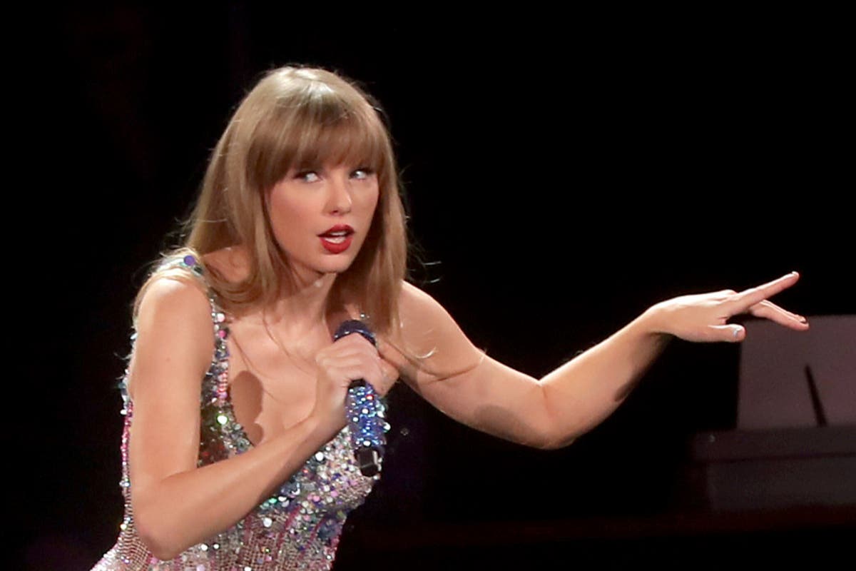 US publication seeks Taylor Swift specialist reporter