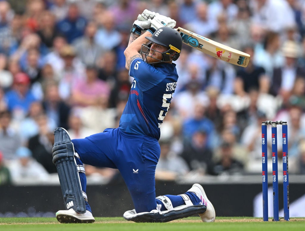 Stokes drives along the ground on the way to three figures