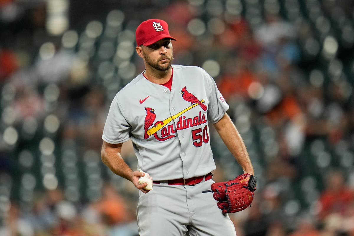 Retiring Cardinals pitcher Adam Wainwright to say farewell by ...