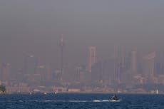 Sydney blanketed by smoke for a 4th day due to hazard reduction burning