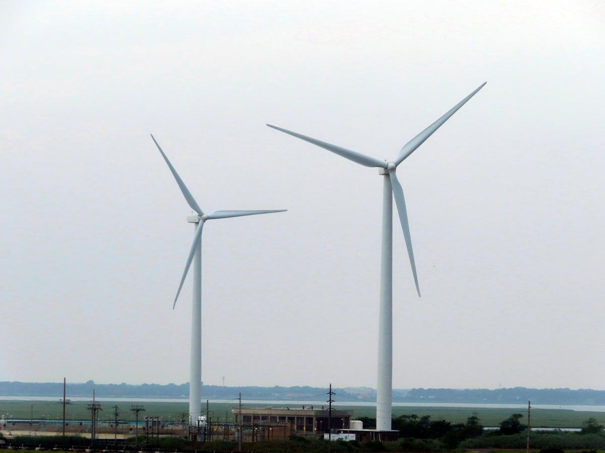 New Jersey wind power project would be far enough off coast for turbines to be hidden, company says