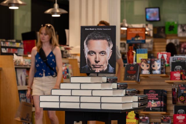 <p>Brought to book: copies of Walter Isaacson’s unauthorised biography ‘Elon Musk' at a Barnes & Noble in Glendale, California</p>