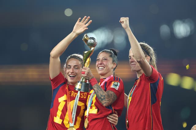 <p>Jenni Hermoso, centre, with team-mates Alexia Putellas and Irene Paredes</p>