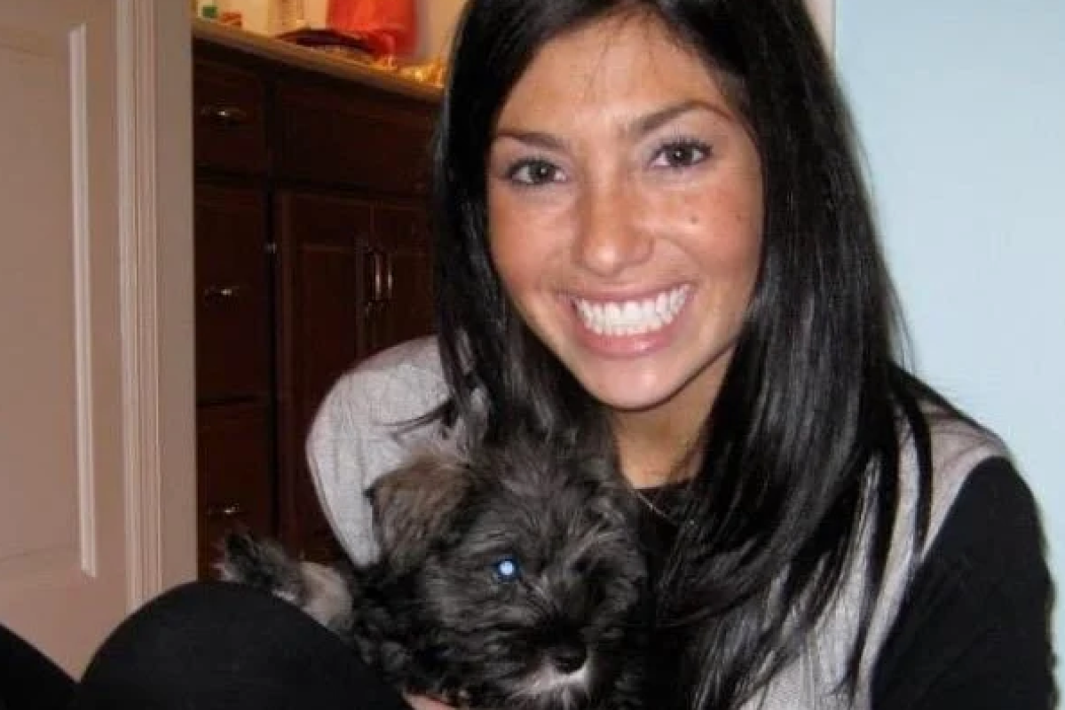 Death of teacher Ellen Greenberg – who suffered 20 stab wounds – ruled a suicide again in fresh agony for her family Death of teacher Ellen Greenberg – who suffered 20 stab wounds – ruled a suicide again in fresh agony for her family