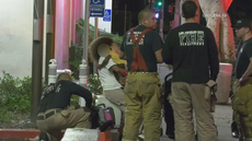 Mother arrested for abandoning toddler in stroller on side of LA street