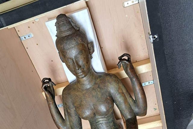 A priceless seventh-century bronze statue representing the Hindu Goddess Kali Durga (Metropolitan Police)