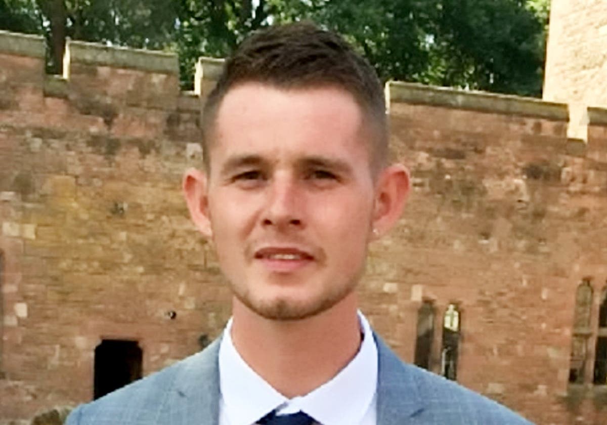 Ryan Passey: Father of stabbing victim hits out over sale of 'Rambo-style' knives - Vimarsana News