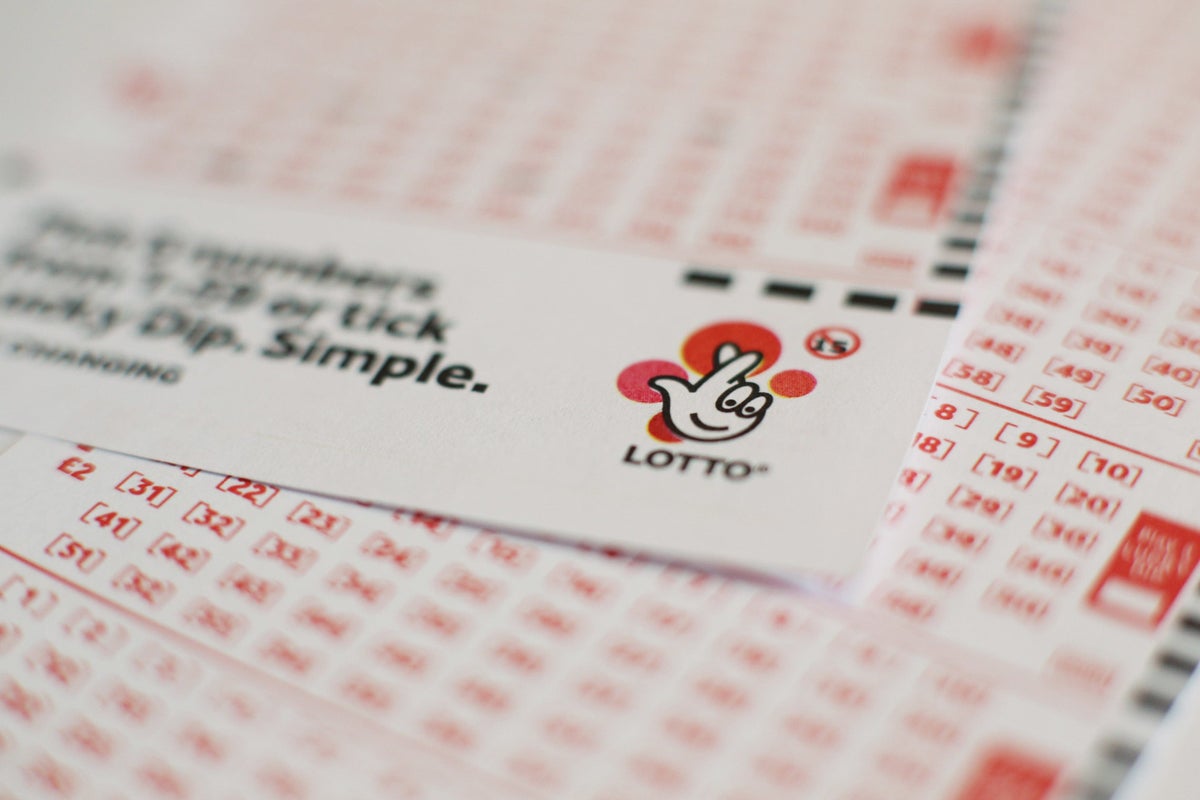 Single ticket-holder wins £7m Lotto jackpot