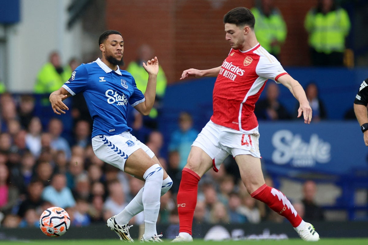 Everton v Arsenal LIVE: Premier League score and updates as Martinelli goal ruled out