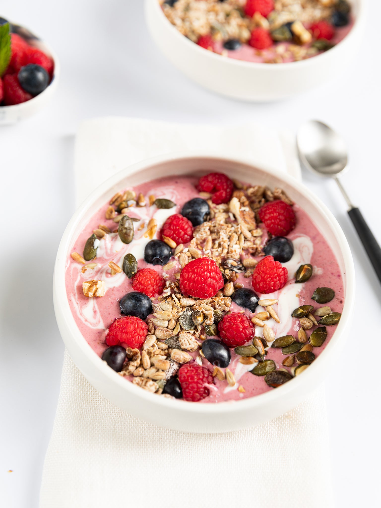 A smoothie bowl makes for a great nutritious breakfast