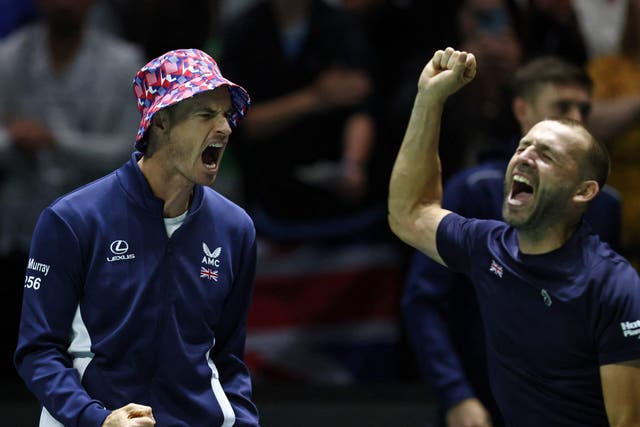 <p>Andy Murray celebrates with Daniel Evans</p>