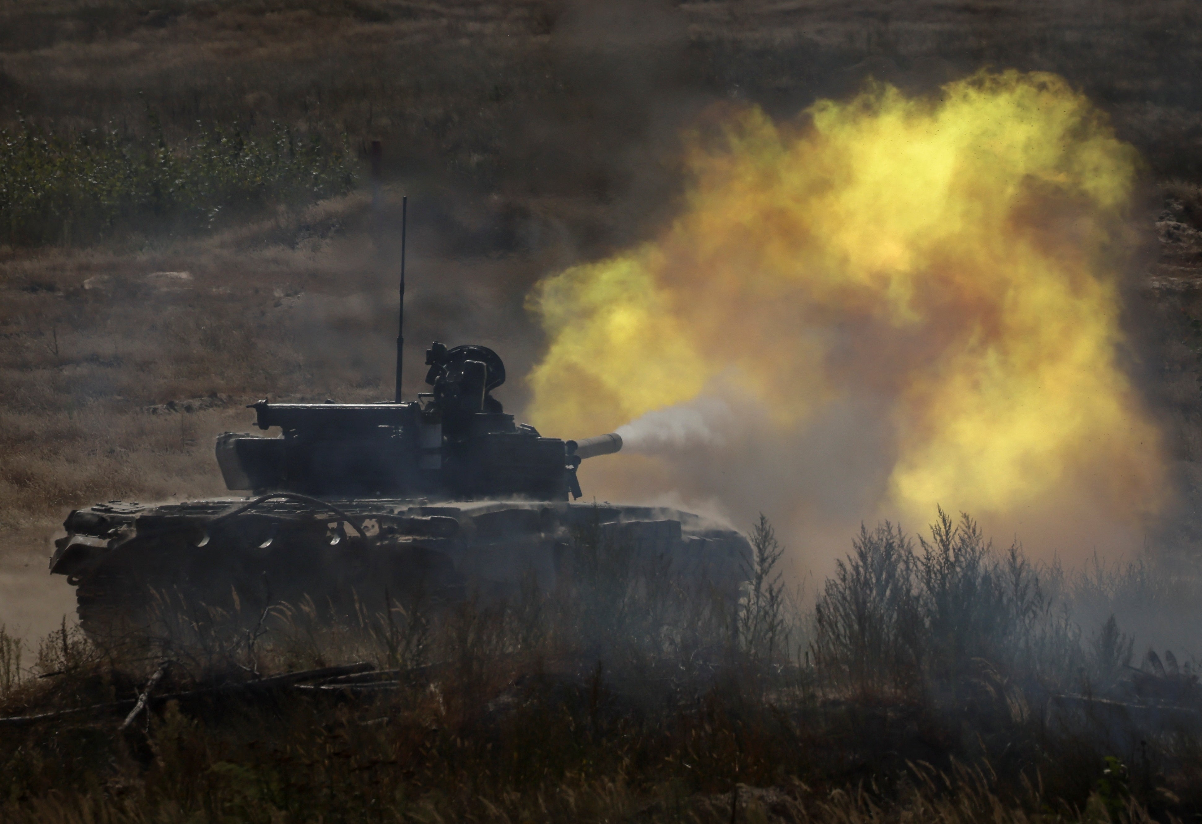 Ukrainian tank crews attend a military exercise in North Ukraine