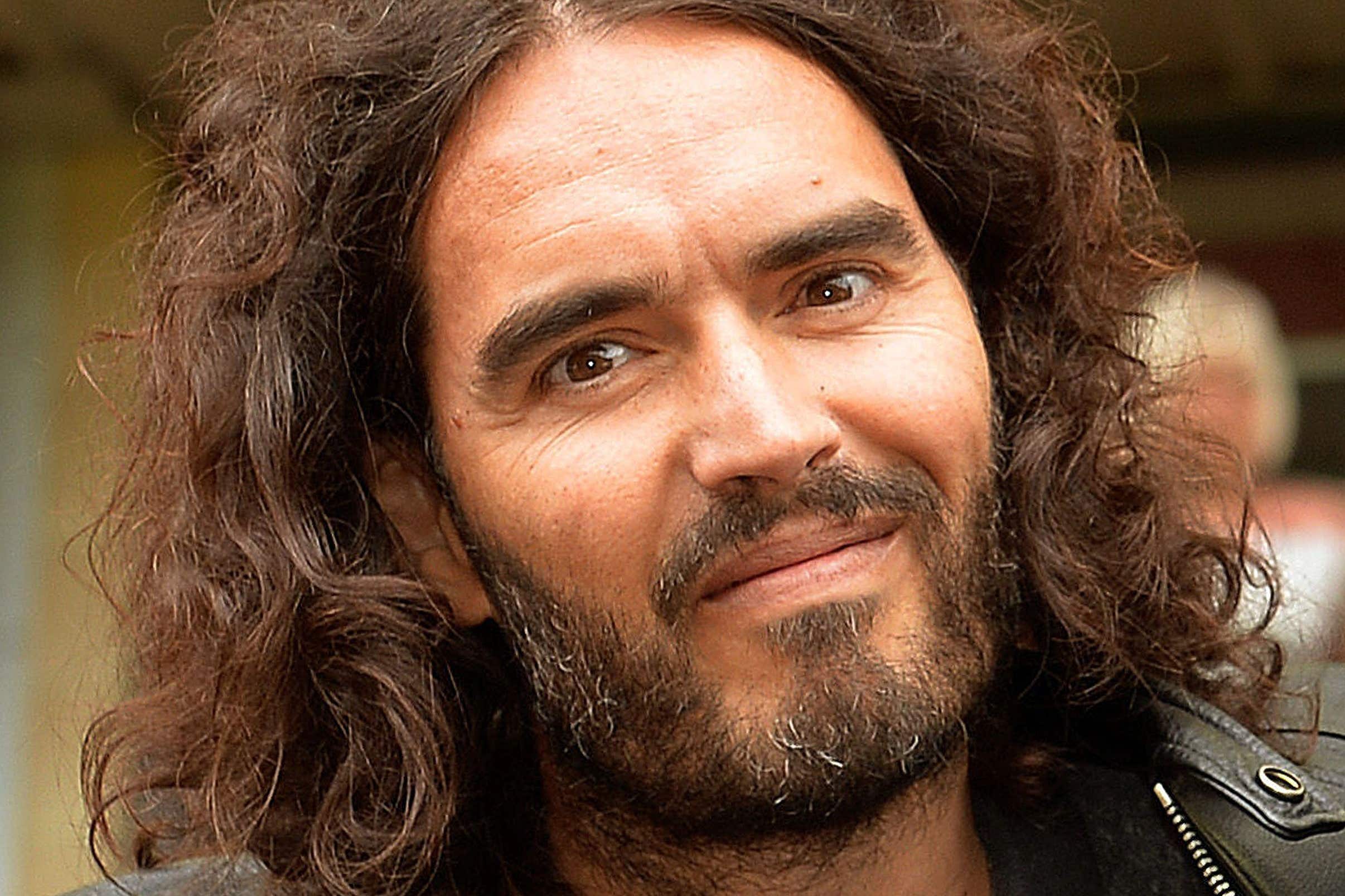 BBC reviews Russell Brand's time at corporation as YouTube demonetises content - Vimarsana News