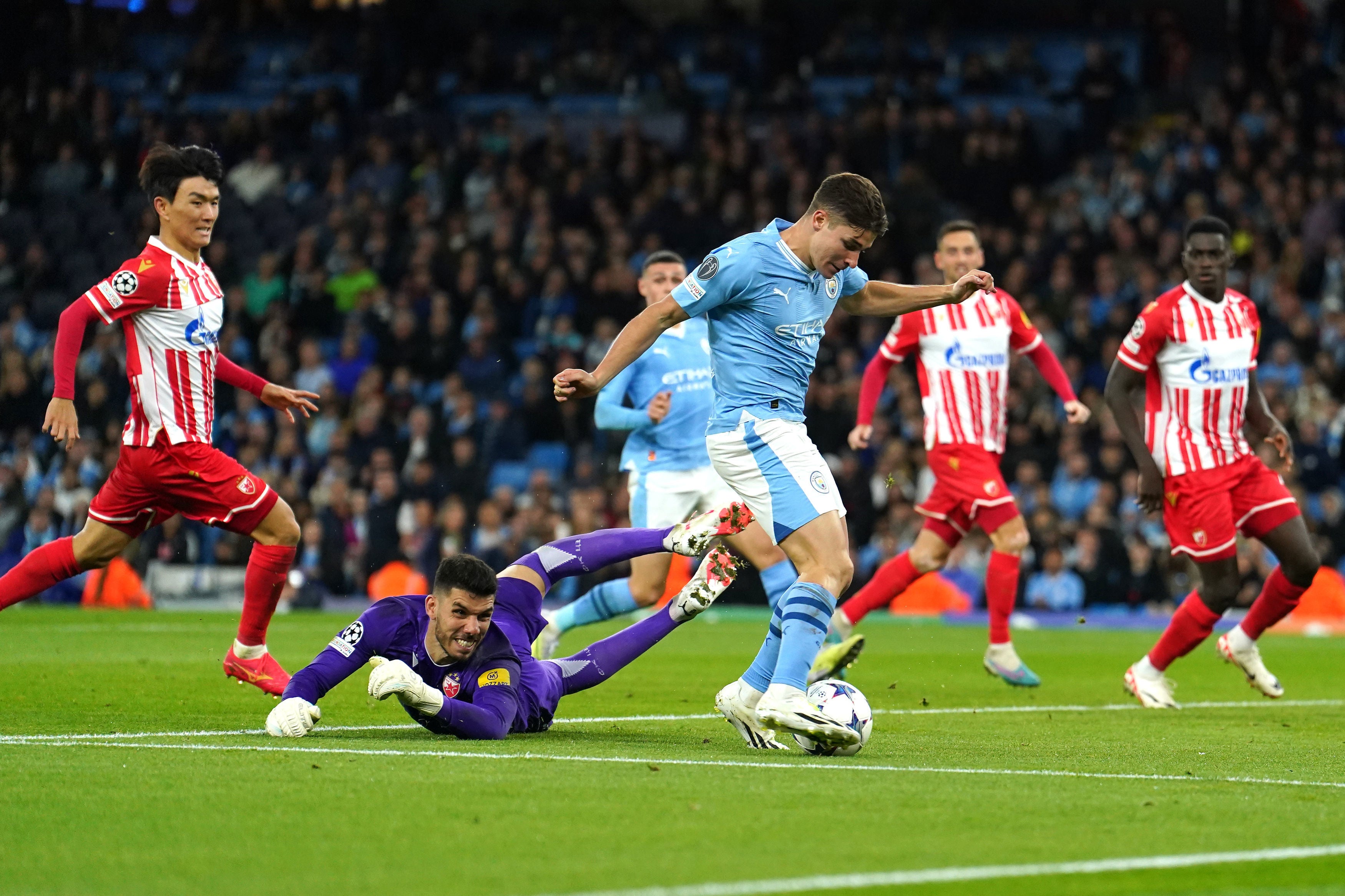 Man City vs Crvena Zvezda highlights and reaction as Alvarez scores twice  and Rodri strikes - Manchester Evening News