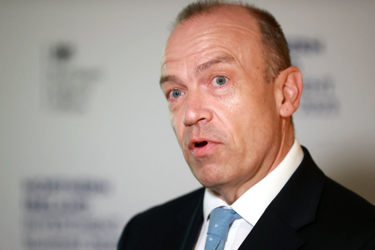 Heaton-Harris orders civil servants to seek views on ways to raise revenue