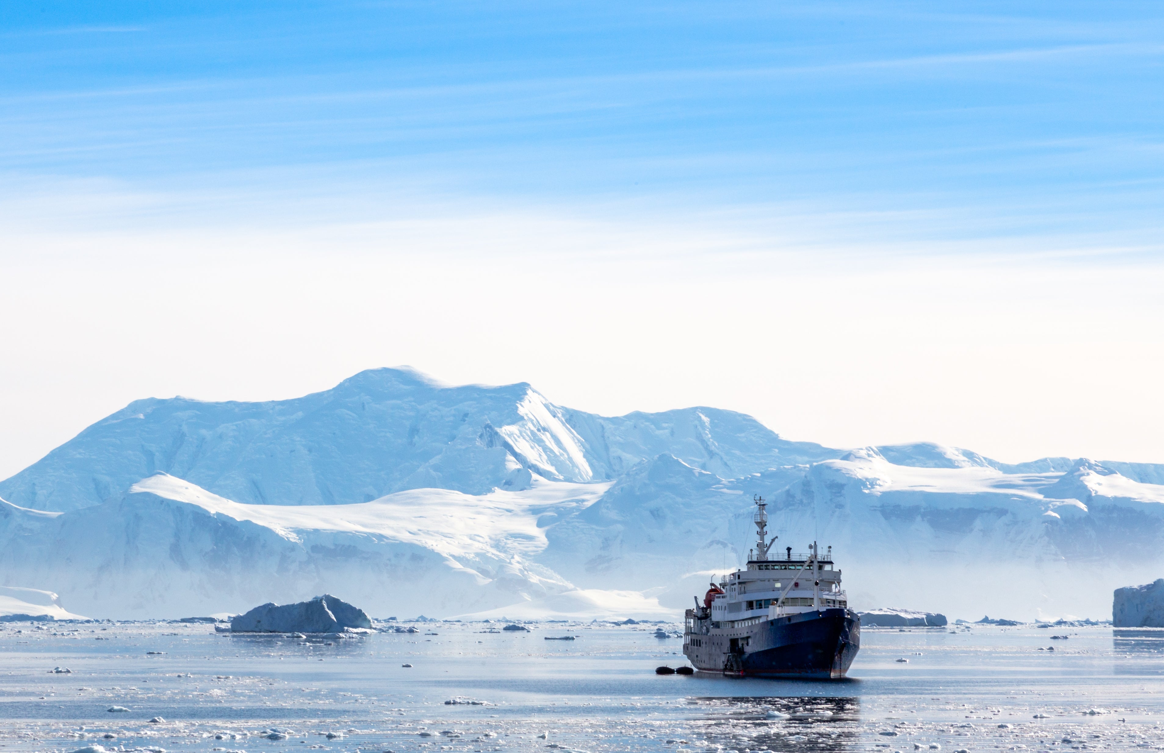 Become an Antarctic explorer from Cape Horn to the Diego Ramírez Islands